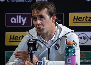 لوبيتيجي يشيد بثنائي ريال مدريد ويرفض التعليق على الصفقات المنتظرة