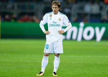 نجم البريميرليج شرط ريال مدريد للسماح برحيل مودريتش