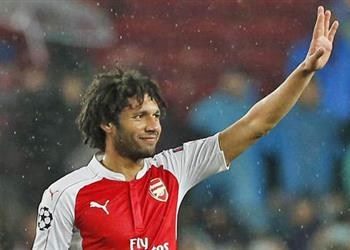 لاعبون مهددون بالرحيل عن آرسنال أبرزهم محمد النني