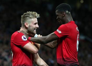 مكافأة مالية تغري بوجبا لتجاهل برشلونة