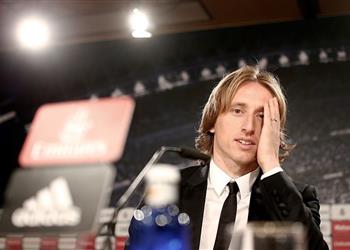 عاجل الفيفا يتسلم شكوى رسمية بسبب مودريتش