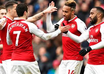 آرسنال يقترب من تجديد عقد لاعبه