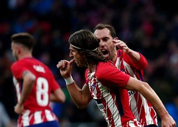 مدافع أتليتكو مدريد يطلب الرحيل إلى باريس سان جيرمان