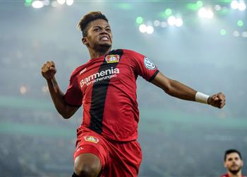 رسمي ا هدف ريال مدريد وروما يجدد تعاقده مع ليفركوزن