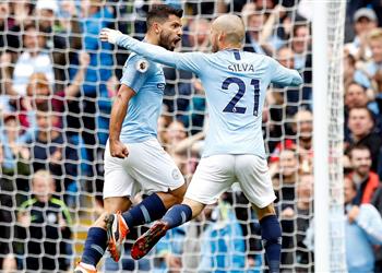 ديفيد سيلفا يدخل تاريخ مانشستر سيتي والبريميرليج