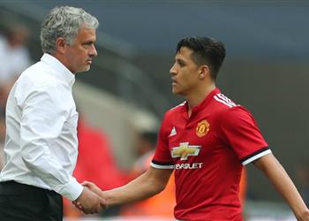 مورينيو يكشف سبب غياب سانشيز عن مواجهة برايتون