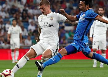 رقم قياسي فريد لكروس أمام خيتافي