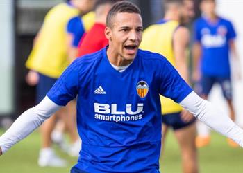 بيريز قلق حول ضم مورينو