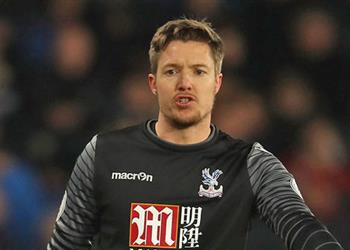 هل يستحق ليفربول ركلة جزاء حارس كريستال بالاس يجيب