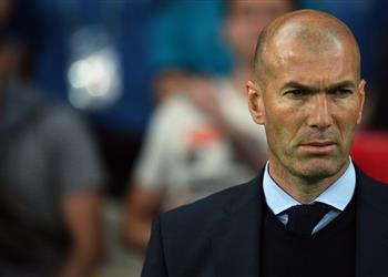 صحيفة بريطانية توضح حقيقة مفاوضات مانشستر يونايتد مع زيدان