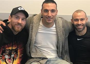 مدرب الأرجنتين يثير الغموض حول مستقبل ميسي الدولي