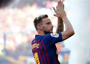 برشلونة يحاول اقناع راكيتيتش برفض باريس سان جيرمان