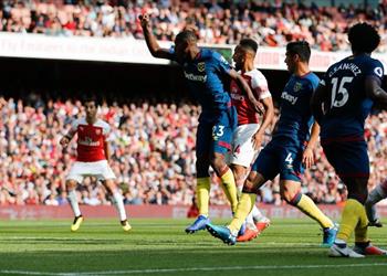 فيديو أرسنال يقلب الطاولة على وست هام بثلاثية في غياب النني