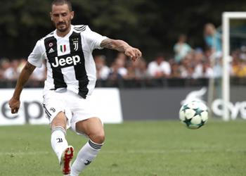 أليجري يدافع عن بونوتشي