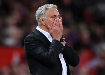 مانشستر يونايتد يخطط لتجديد عقد لاعبه قريب ا