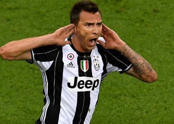 يوفنتوس يدرس تمديد عقد ماندزوكيتش