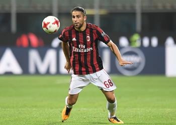 وكيل رودريجيز يلمح لبقائه في ميلان