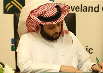 تركي آل الشيخ يسخر من العدل بسبب مباراة السوبر المصري السعودي