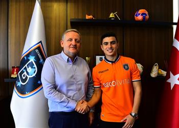 رسميا باشاك شهير التركي يعلن انضمام كريم حافظ