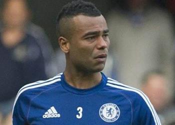 أشلي كول تشيلسي قادر على الفوز بالبريميرليج