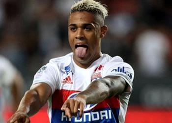 صورة ماريانو دياز يصل مدريد