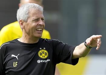 مدرب بوروسيا دورتموند مجموعتنا بدوري الأبطال م عقدة