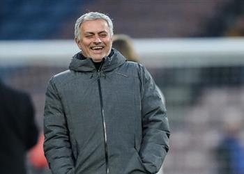 مورينيو عن تجديد عقد دي خيا أتفاوض بشكل سيء