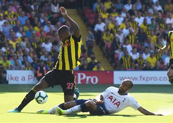 واتفورد يقلب الطاولة على توتنهام ويفوز بثنائية