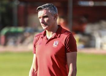 كارتيرون يعلق على هدف الأهلي الملغي أمام الإنتاج الحربي