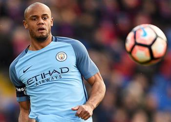 مانشستر سيتي يتخذ قرار ا تجاه كومباني