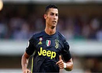 تعرف على أعلى 10 لاعبين من حيث الرواتب في الدوري الإيطالي