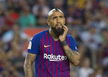 فيدال يعترف بأولى مشاكله مع برشلونة