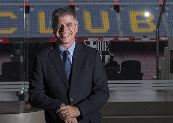 نائب برشلونة غيرنا سياستنا التعاقدية وميسي أفضل من الثلاثي المرشح لجائزة الأفضل