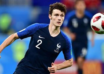 بافارد يوضح حقيقة اتفاقه مع بايرن ميونيخ