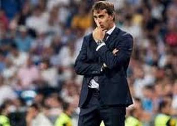 مهاجم فالنسيا يتحدث عن الفرق بين لوبيتيجي وإنريكي ومفاوضات ريال مدريد