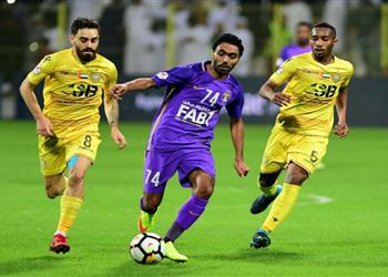 حسين الشحات يوضح موقفه من الانضمام إلى الأهلي