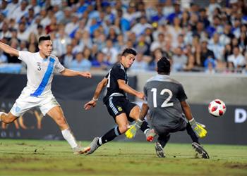 نجل سيميوني والدي أخبرني أنني سألعب مع الأرجنتين