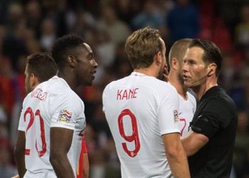 هاري كين حكم المباراة تسبب في هزيمة إنجلترا أمام إسبانيا