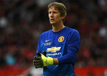 فان دير سار يكشف حقيقة عودته لمانشستر يونايتد