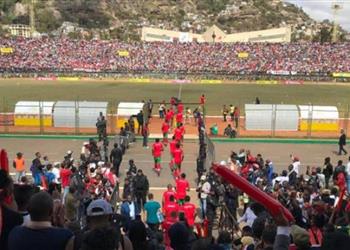 وفاة مشجع وإصابة 37 آخرين في مباراة السنغال ومدغشقر بتصفيات أمم إفريقيا