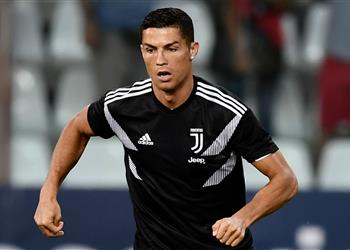يوفنتوس يخطط لضم صفقتين من العيار الثقيل بسبب رونالدو
