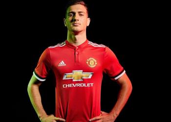 دالوت يكشف سبب اختياره مانشستر يونايتد ورفض ريال مدريد وبرشلونة