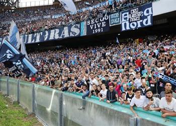 تطور جديد في أزمة ملعب ليفربول ونابولي في دوري أبطال أوروبا