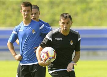 مدرب ريال سوسييداد عشب أنويتا ليس عذر ا لأحد وسنحاول إيقاف ميسي