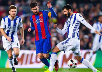 الليجا برشلونة ضد ريال سوسييداد موعد المباراة والقناة الناقلة والمعلق