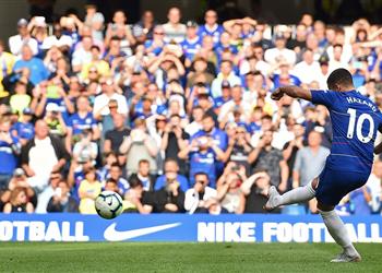 فيديو هاتريك هازارد يقود تشيلسي للصدارة برباعية في شباك كارديف