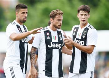 خضيرة يهنئ رونالدو على هدفيه في ساسولو