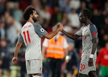 كلوب يبرر أنانية ماني مع محمد صلاح ضد توتنهام