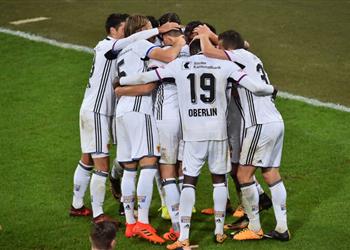 بغياب عمر جابر بازل يعبر ثون بثنائية