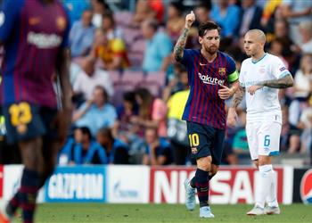 بالفيديو هاتريك ميسي يقود برشلونة لاكتساح أيندهوفن برباعية في دوري الأبطال
